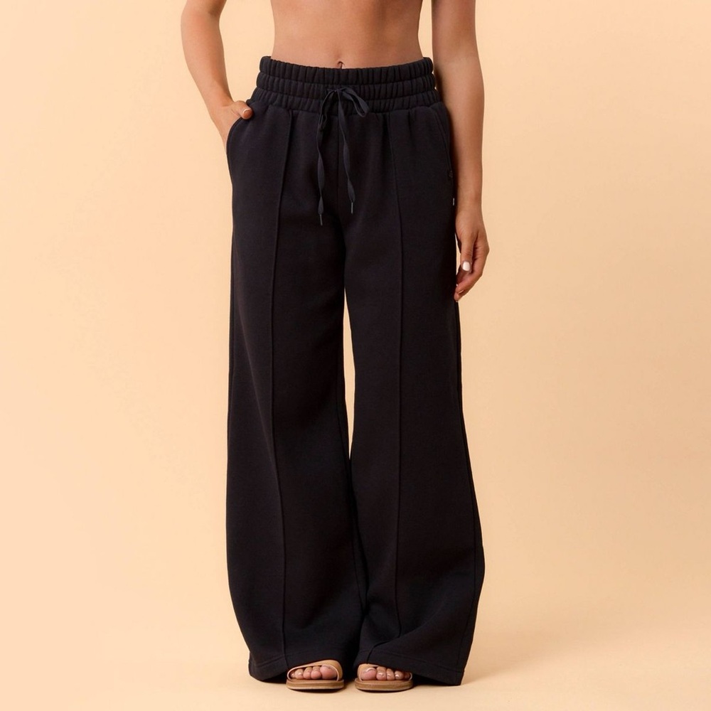 Blogilates Women’s Travel Trouser Sweatpants Jet Black XS NWT